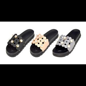 Have all three colors size 5-10